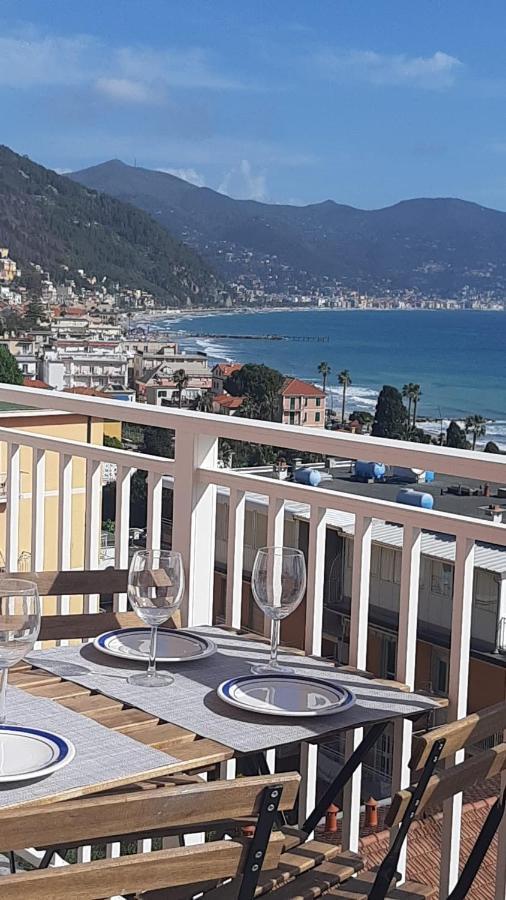 Spectacular Sea View - 3 Minutes Walk From The Sea Villa Laigueglia Bagian luar foto