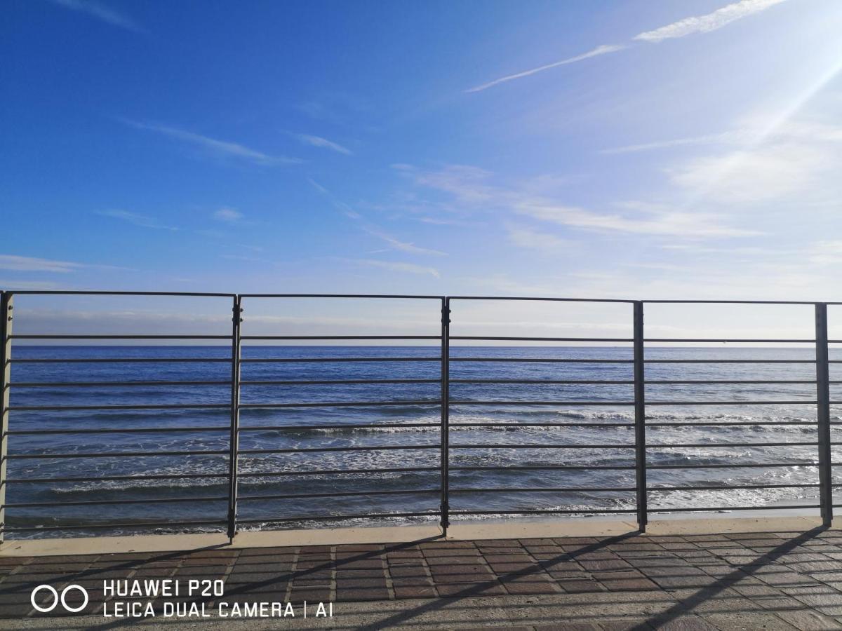 Spectacular Sea View - 3 Minutes Walk From The Sea Villa Laigueglia Bagian luar foto