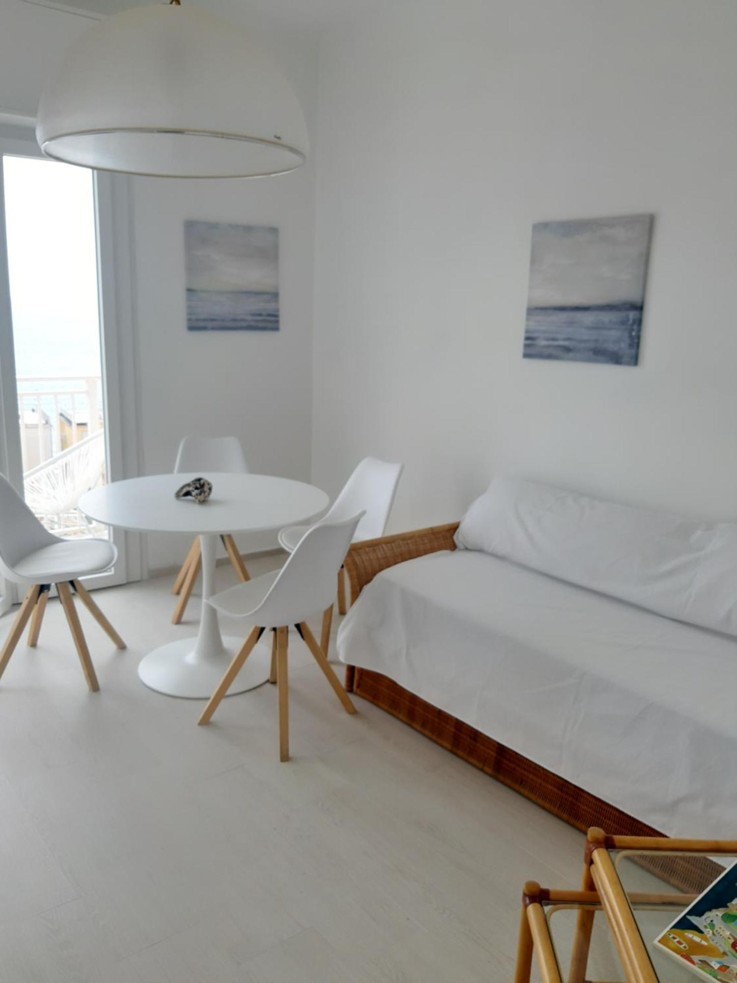Spectacular Sea View - 3 Minutes Walk From The Sea Villa Laigueglia Bagian luar foto